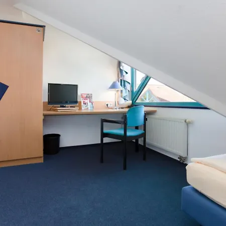 Hotel Montana Trend 3*